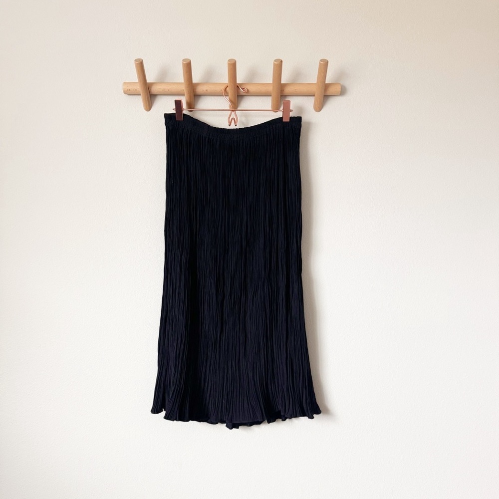 Peter Cohen Navy Blue Minimalist Pleated Silk Skirt